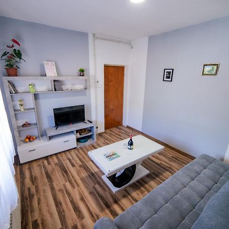 Appartement Relax Trebinje Extérieur photo