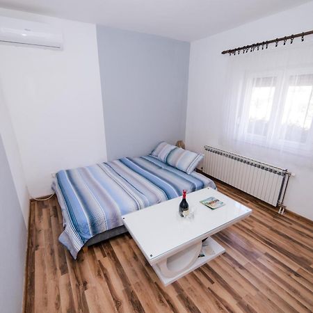 Appartement Relax Trebinje Extérieur photo