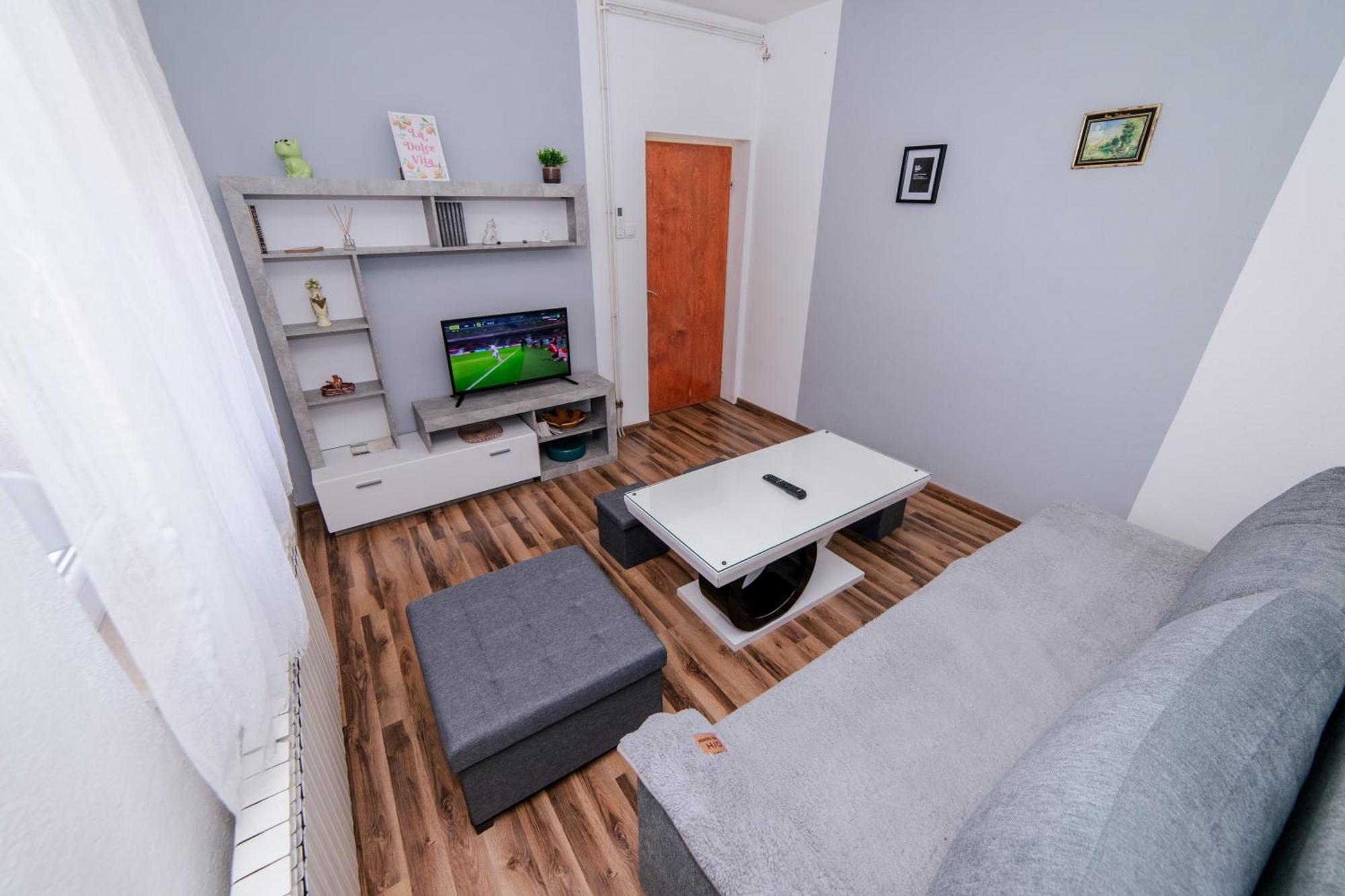 Appartement Relax Trebinje Extérieur photo